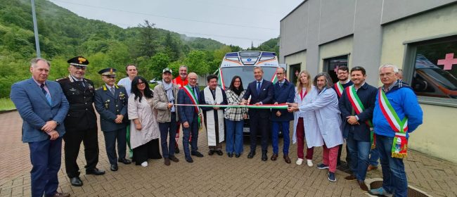 Inaugurata all’Ospedale di Borgosesia una nuova ambulanza per il trasporto dei pazienti